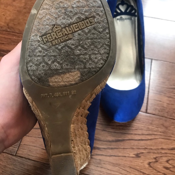 Blue Fergalicious Wedges Size 8 - Picture 7 of 7